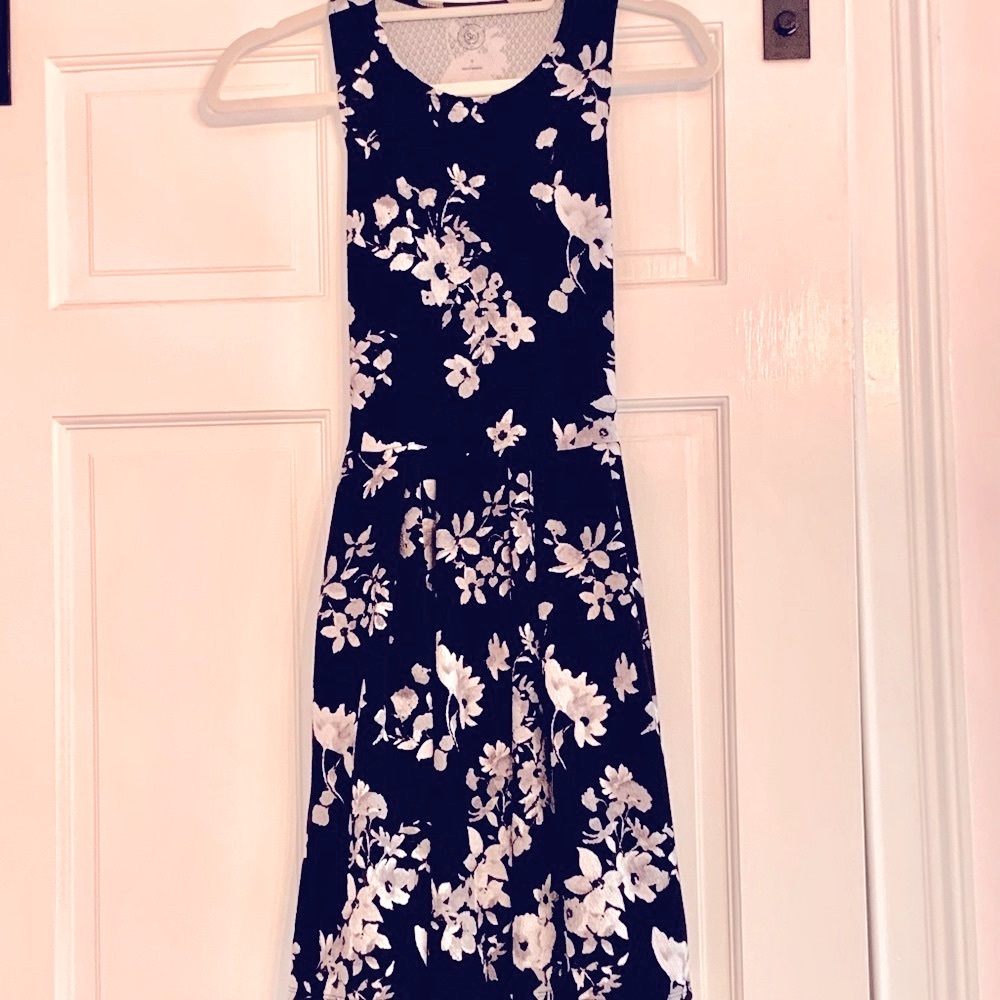 Floral Skater Dress Size Medium Excellent Condition